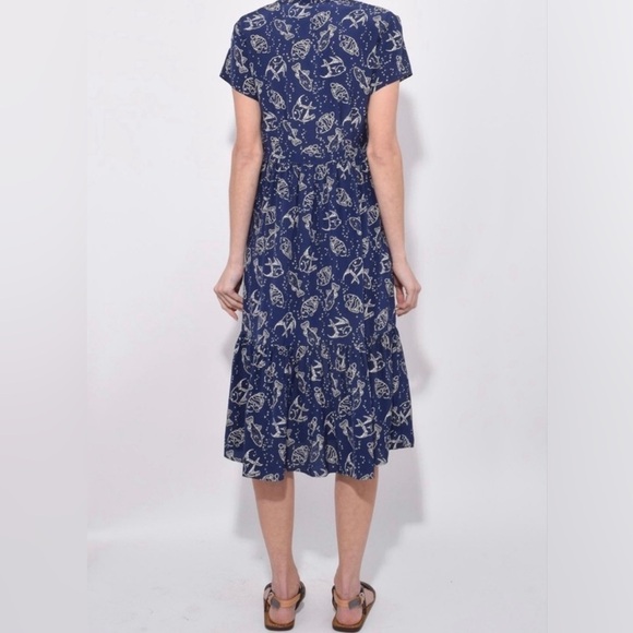 Rare HVN Charlotte dress with fish print in navy size 2 - Picture 4 of 10